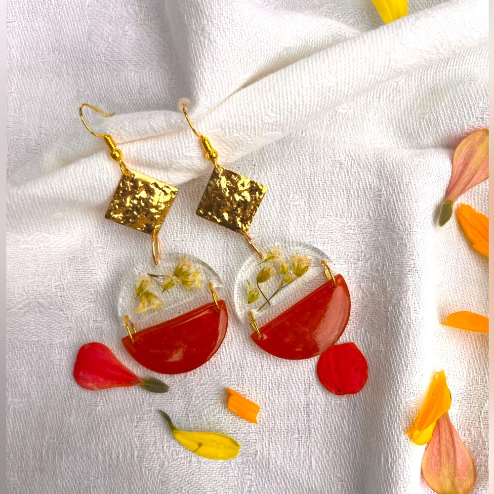 Handmade pressed flower resin earrings